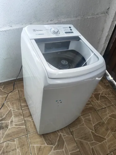 Lavadora Electrolux 13 kg funcionando perfeitamente faço frete grátis