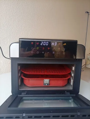 VENDE-SE AIRFRYER PHILCO 15L