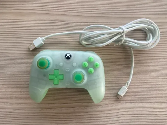 Controle 8BitDo para Xbox One