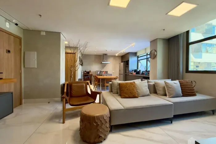 Apartamento à Venda - Luxemburgo, 1 Quarto, 77 m2