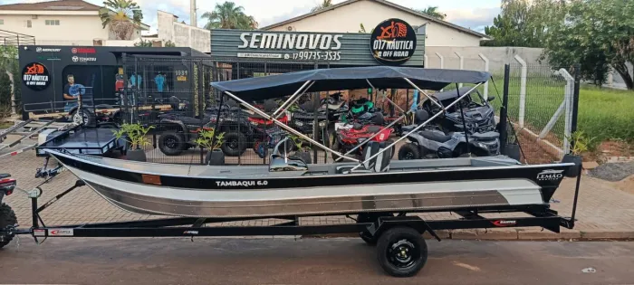 Barco bico fino Tambaqui