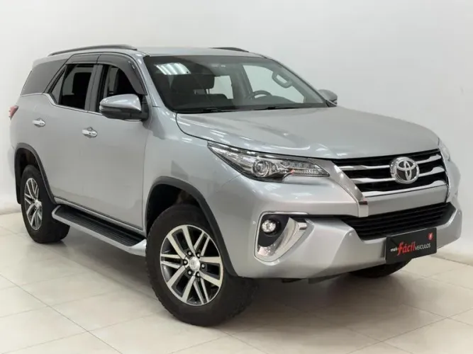 Toyota Hilux CD 4X4 2.8 Diesel Aut. 2019