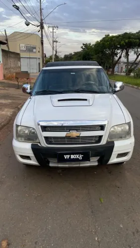 Chevrolet S10 P-up Executive 2.4 MPFI F.power CD 2010