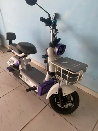 Scooter elétrica 1000w 2026 em excelente estado