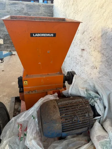 Forrageira laboremos tamanho 4 para palma