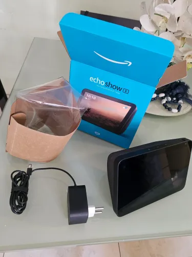 Echo Show 8