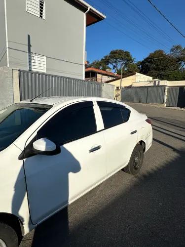 Nissan Versa 1.0 12V Flexstart 4P Mec. 2018