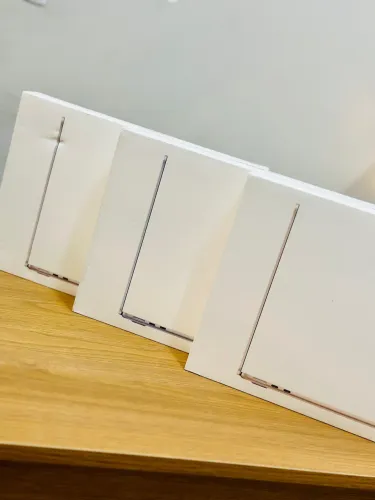 OPOIMacBook Air M4 256/16 LACRADO