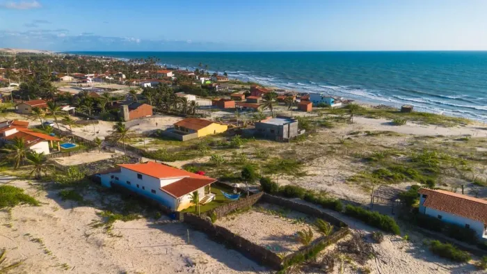 Casa Nova na Prainha do Canto Verde