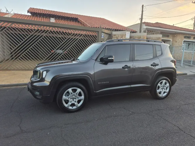 Jeep Renegade Sport T270 1.3 TB 4X2 Flex Aut. 2024