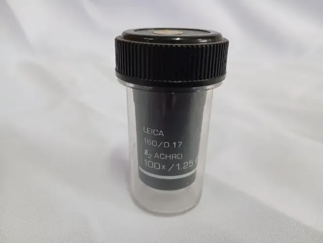 Objetiva Leica 100x/1.25 Oil  Achromat  160/0.17