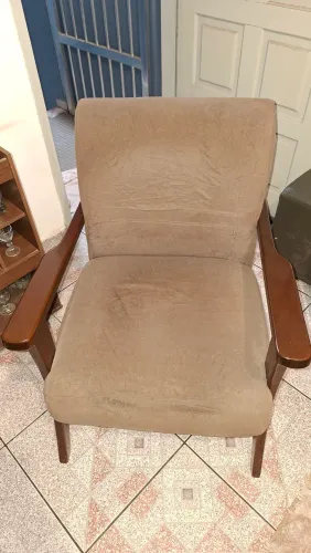 Vendo Poltrona de Luxo Marrom