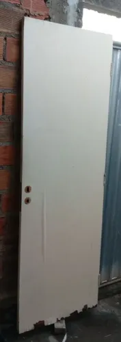 DUAS PORTAS