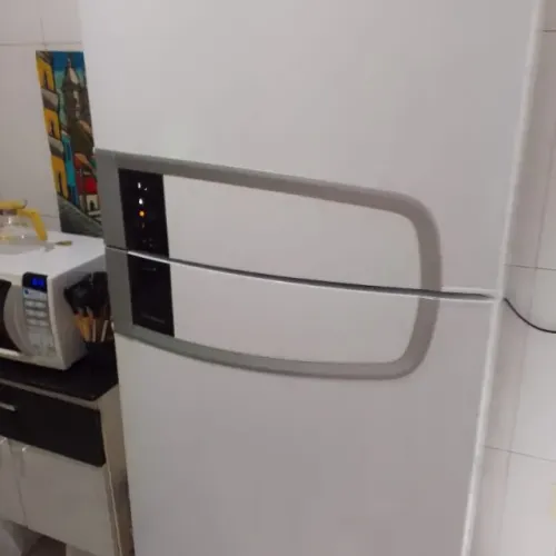 OPORTUNIDADE ÚNICA! Geladeira Consul Bem Estar Frost Free [405L / 437L] - Revisada