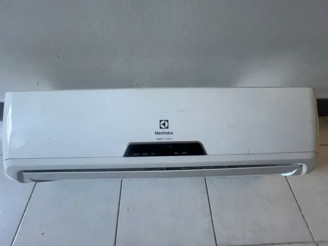 Vendo ar-condicionado completo 