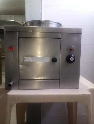 Fritadeira de frango industrial