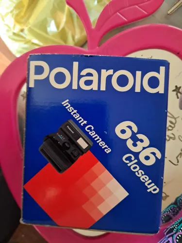 Vendo polaroid 636 urgente 