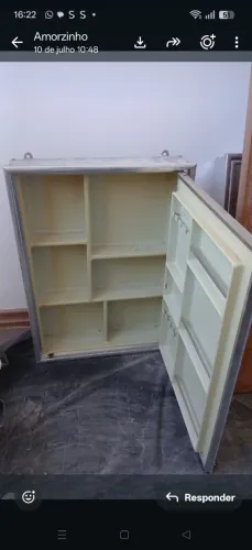 Armário de banheira 