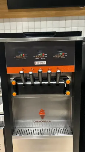 Máquina de sorvete expresso Cremorella MSC-600
