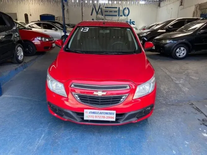Chevrolet Onix Hatch LT 1.0 8V Flex Power Mec. 4P 2013