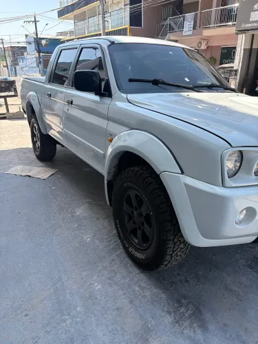 Mitsubishi L200 Outdoor GLS 2.5 4X4 CD TDI Diesel 2010