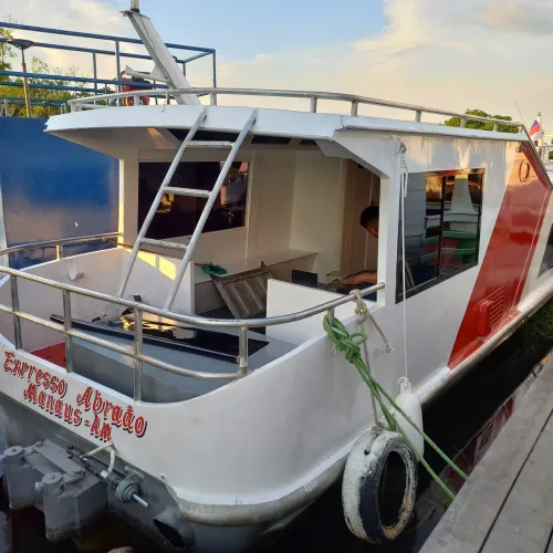 LANCHA EXPRESSO 