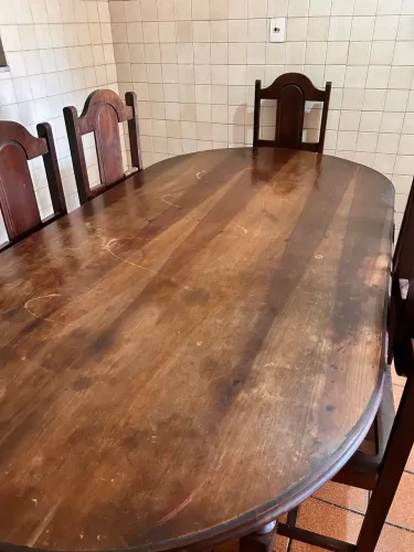Mesa de Jantar em Madeira Maciça Macanaíba (2,10m x 1,10m) + 6 Cadeiras