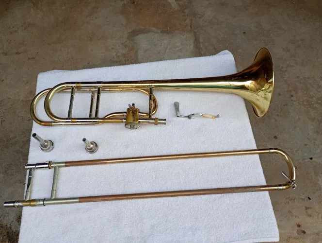Trombone baixo