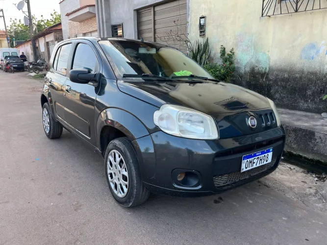 Volkswagen Fox 1.0 MI Total Flex 8V 5P 2013