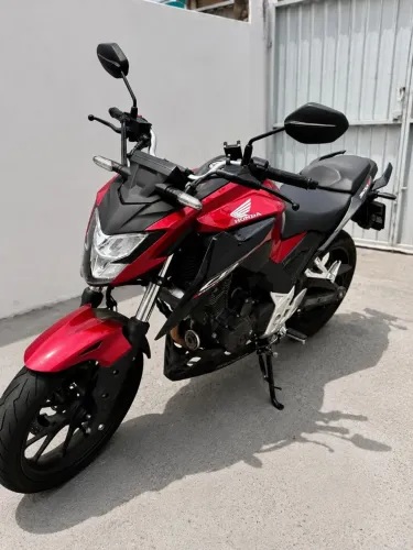 Cb Twister 300f com ABS
