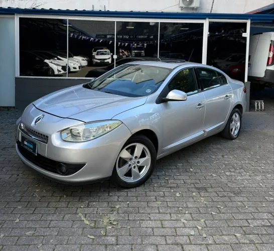 Renault Fluence Sed. Dynamique 2.0 16V Flex Aut. 2012