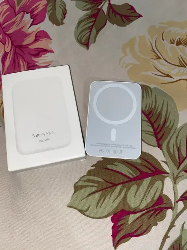 Vende-se Carregado a induçao de 10000 MAH