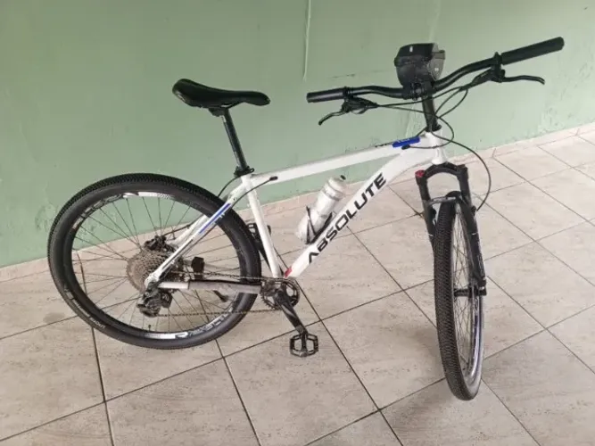 Bicicleta Aro 29 Absolute Nero 4 12v Garfo com Trava K7 - Freios Hidráulicos