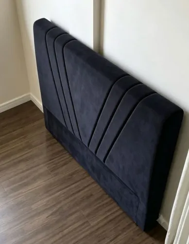Cabeceira casal em suede Black.Entrego