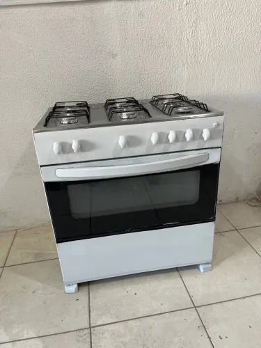 Fogões semi novos ( na garantia )