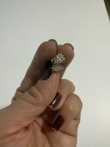 Brinco semijoia dourado