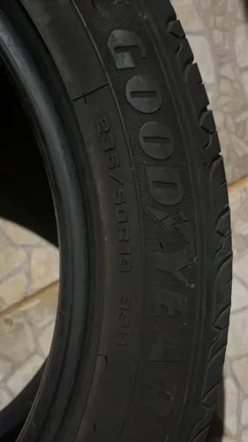 Goodyear EfficientGrip Performance SUV Medida: 235/50 R19 99H