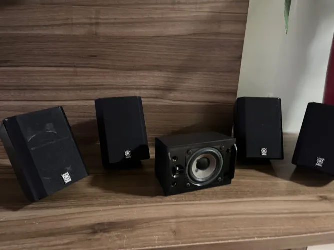 Caixas Home Theater Yamaha - 5 caixas
