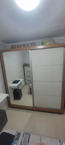 GUARDA-ROUPA CASAL MDF