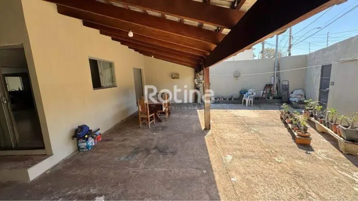 Casa residencial à venda no Jardim Europa, em Uberlândia