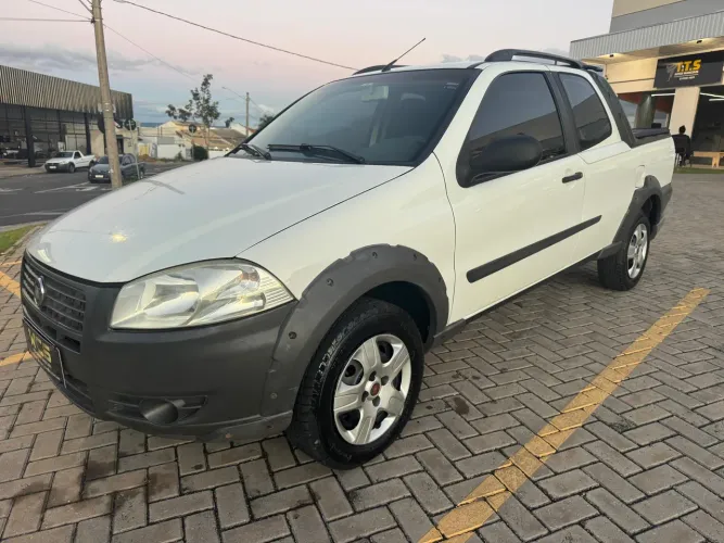Fiat Strada Working Celeb.1.4 Fire Flex 8V CD 2014