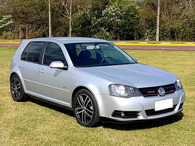 Volkswagen Golf Tech 1.6 MI Total Flex 8V 4P 2009