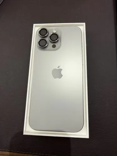 iPhone 16 Pro Max 256g