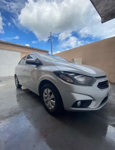 Chevrolet Onix Hatch LT 1.0 8V Flex Mec. 4P 2018