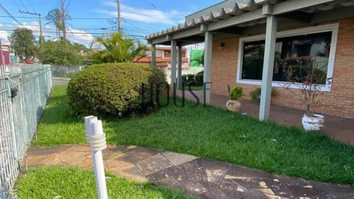 Casa com 3 quartos para alugar, 384 m² - Jardim São Carlos - Sorocaba/SP