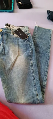 Calça jeans feminina Zara