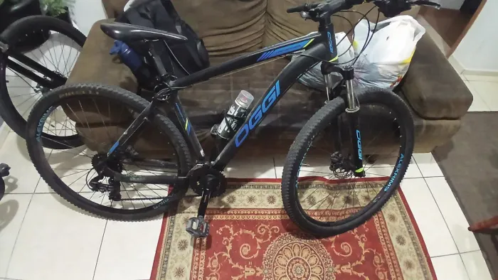Bicicleta aro 29 Oggi azul HACKER HDS
