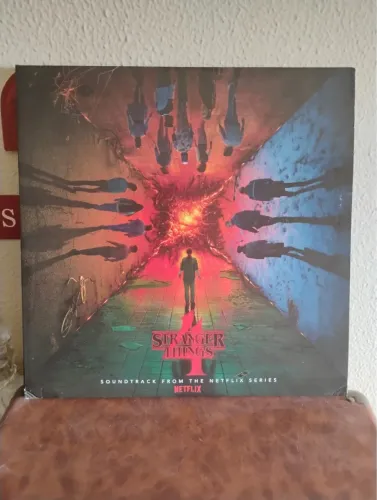 Disco Vinil Stranger Things 4 - Soundtrack from the Netflix Series - LP Vermelho