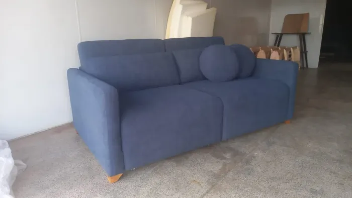 Sofá cama novo tefone pra contado * fala com vendedora Débora