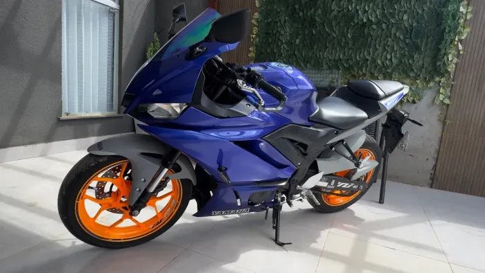 YAMAHA R3 AZUL - Limited